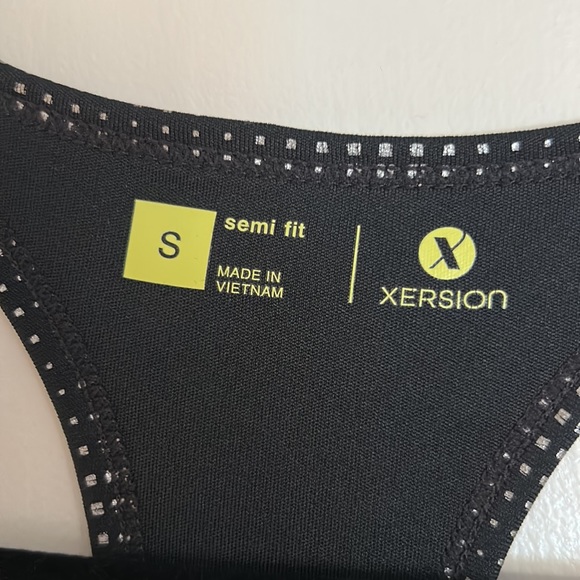 Workout Tank Top - Picture 2 of 3